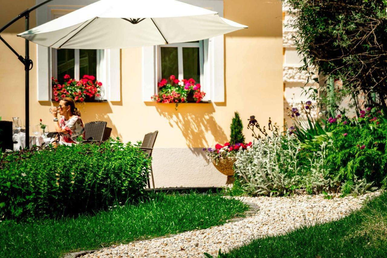 Boutique Hotel Swisshouse Mariënbad Buitenkant foto